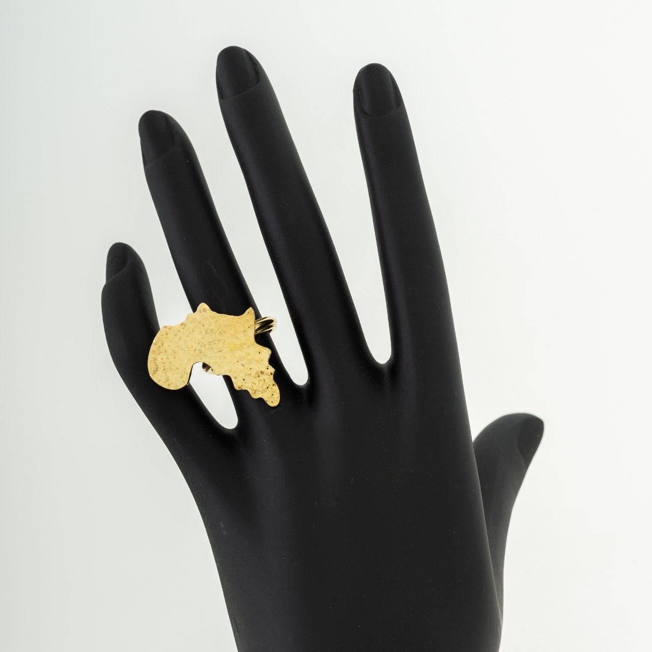 Africa Brass Ring