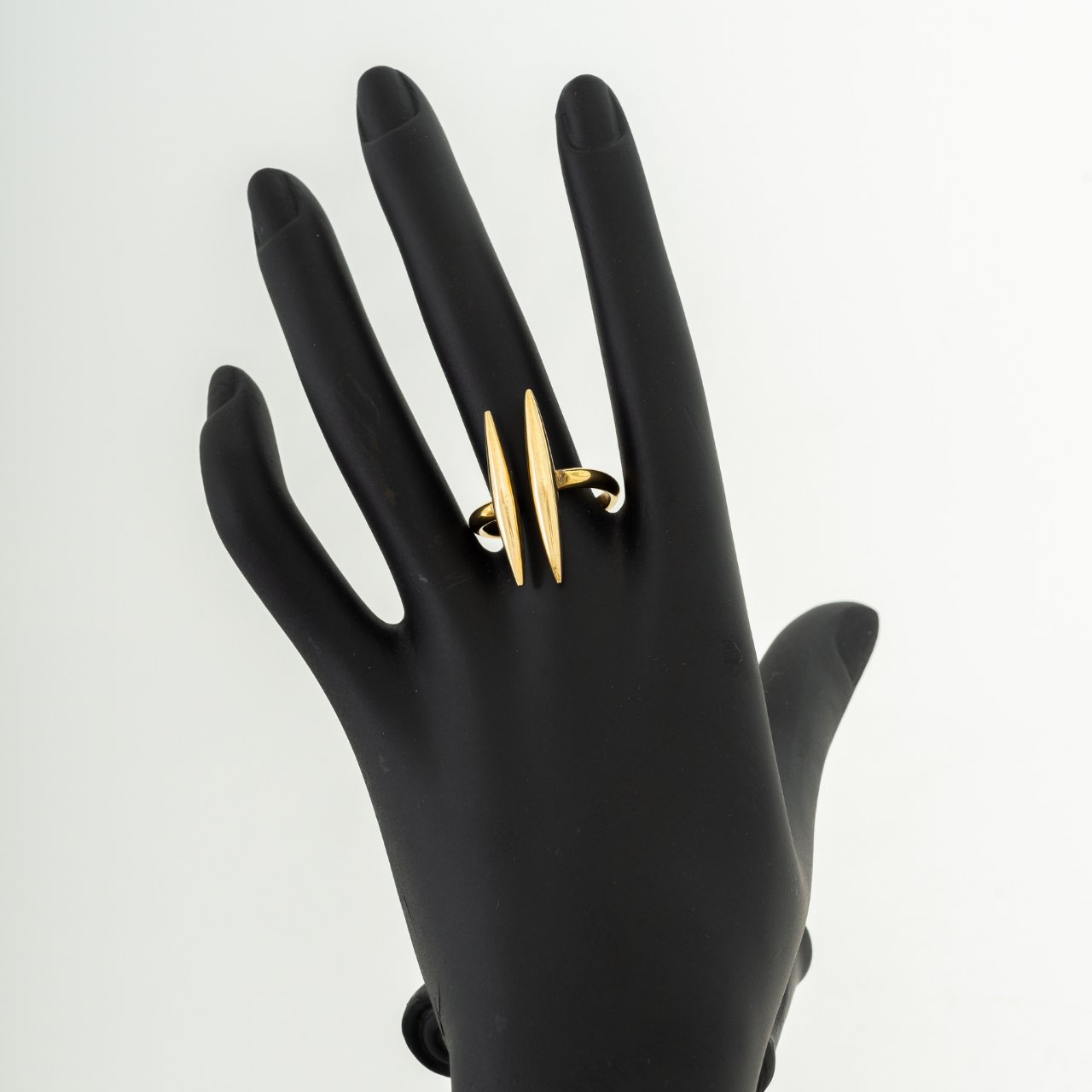 Brass statement ring with 2 sticks 2 bars shape ring