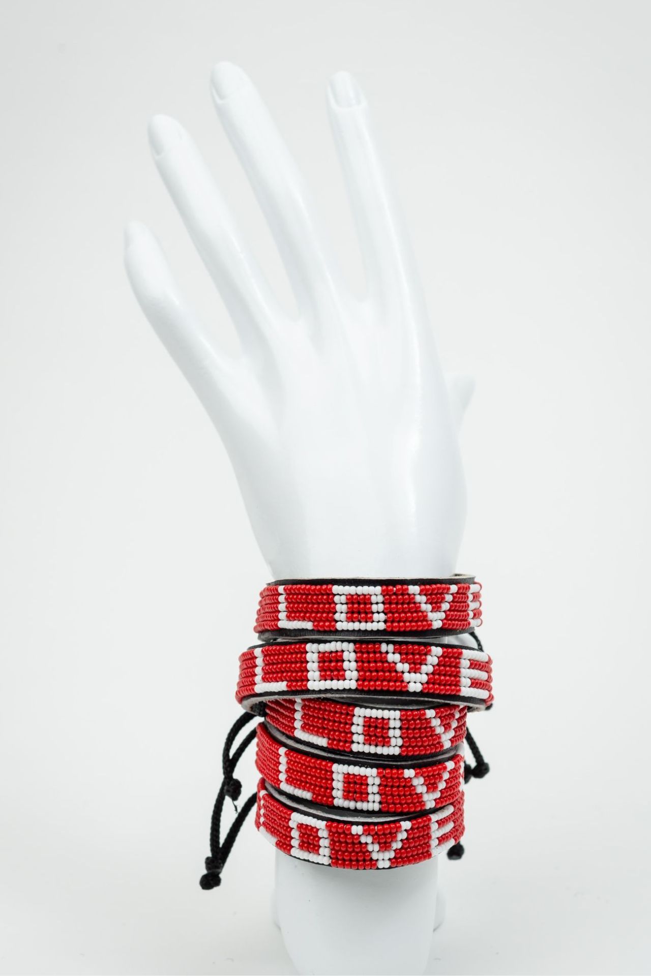 Love Bracelet 1280x1920