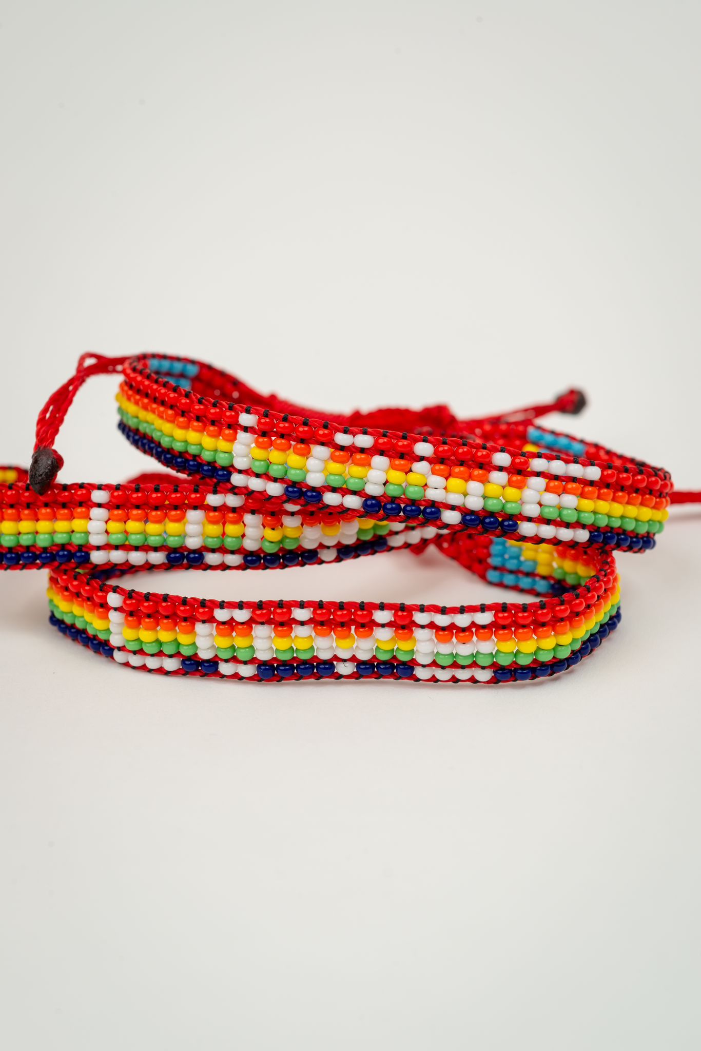 Woven love bracelet rainbow/white - Image 2